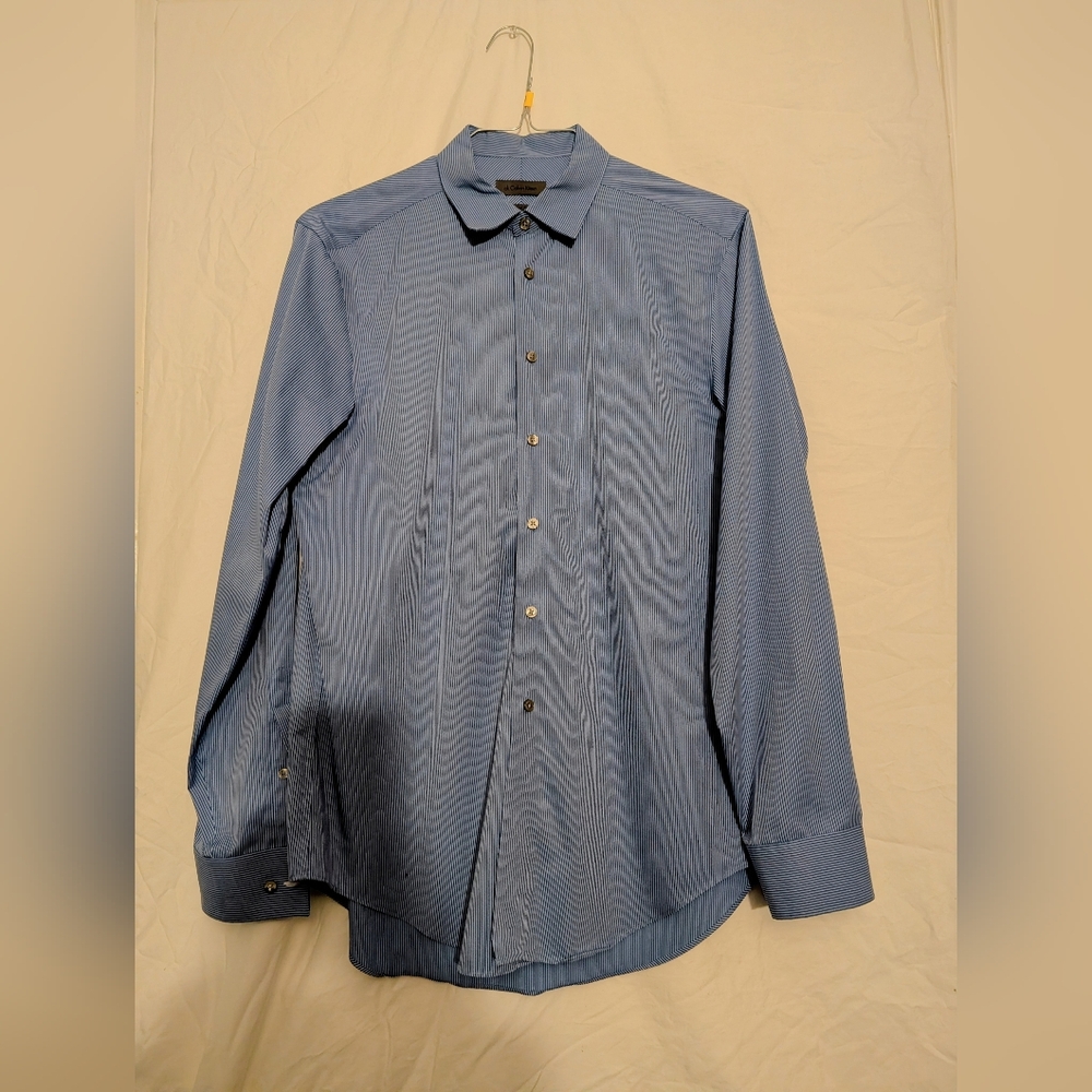 Calvin Klein Men's Slim Fit Non-Iron Dress Shirt